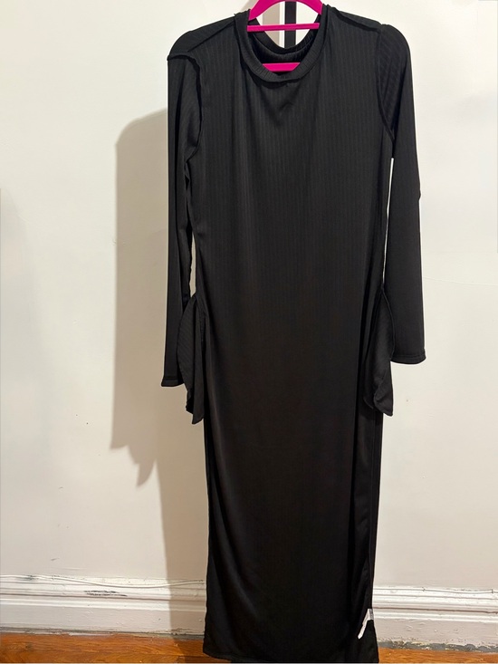 Dresses & Skirts - Black Long Sleeve Midi Dress - Classic Women's Dress